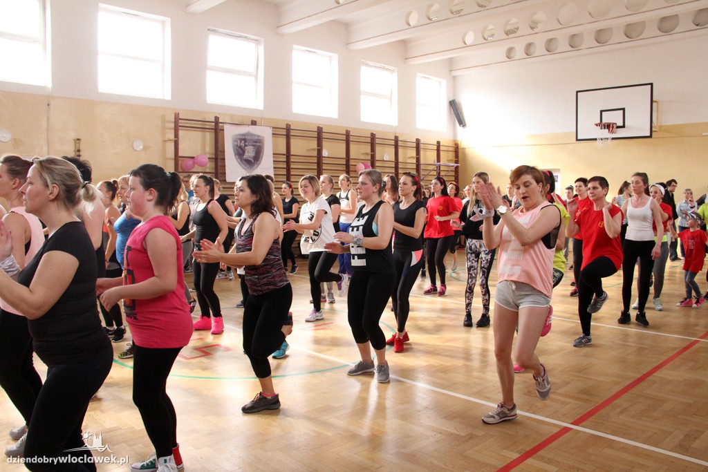 Charytatywny maraton Zumba dla Karoliny
