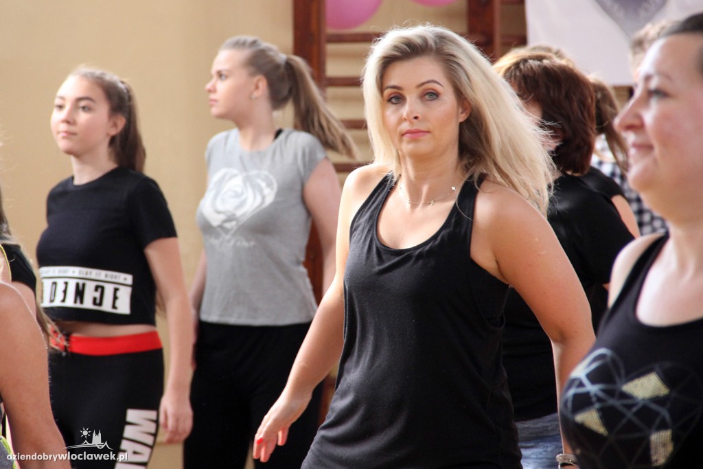 Charytatywny maraton Zumba dla Karoliny
