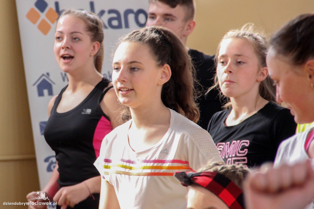 Charytatywny maraton Zumba dla Karoliny