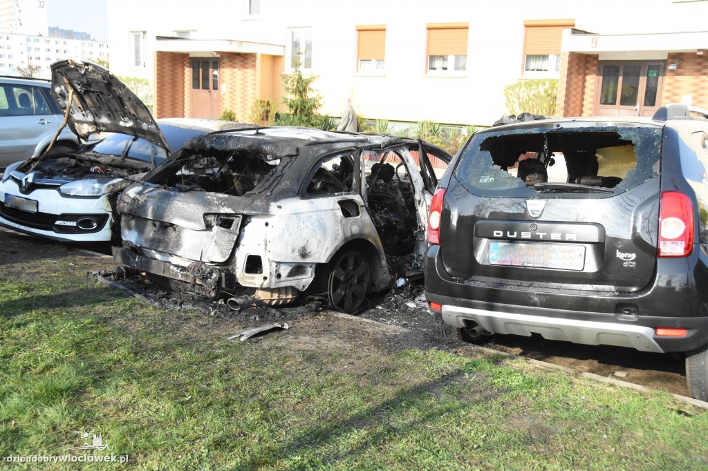Pożar czterech aut przy ul. Smólskiej