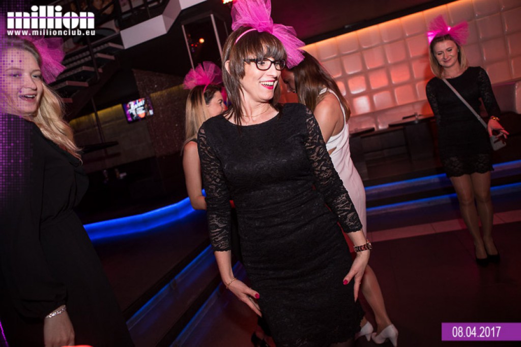 Sobotnia impreza w klubie Million