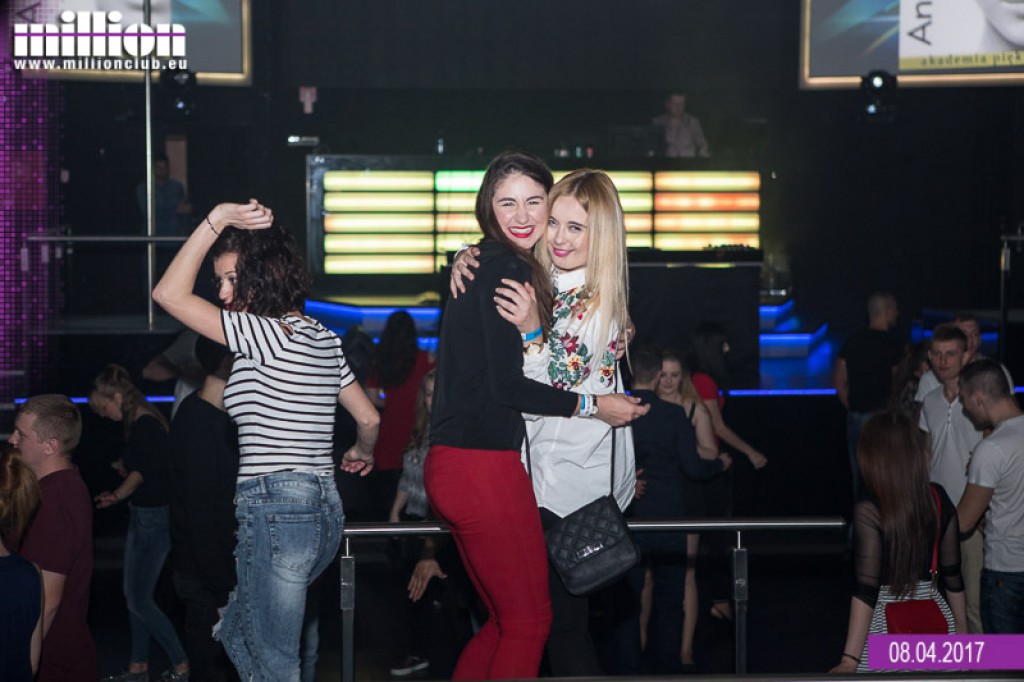 Sobotnia impreza w klubie Million