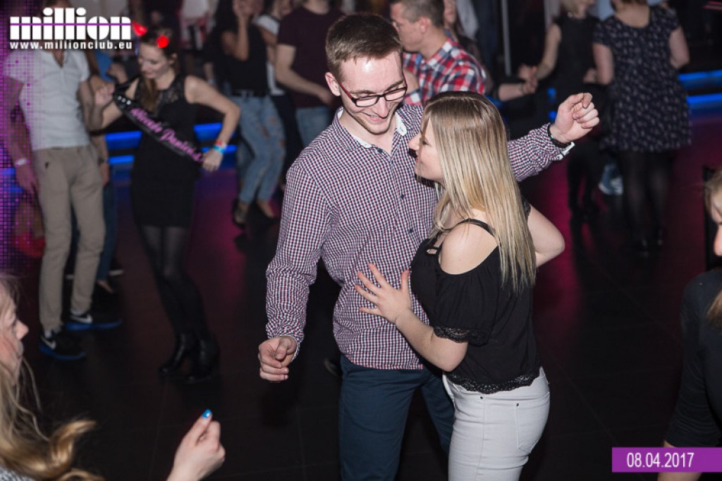 Sobotnia impreza w klubie Million