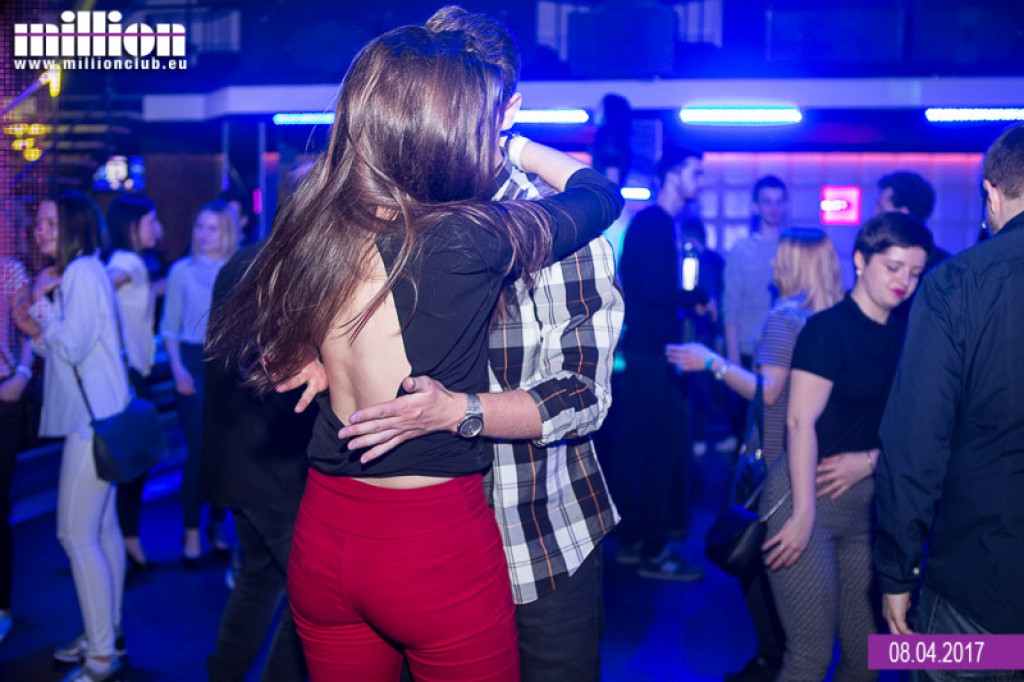 Sobotnia impreza w klubie Million