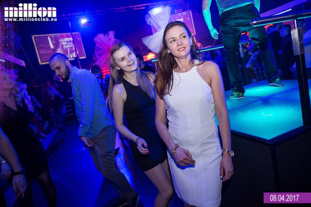 Sobotnia impreza w klubie Million