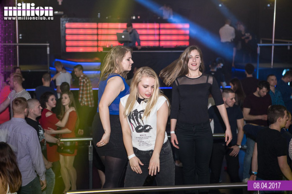 Sobotnia impreza w klubie Million