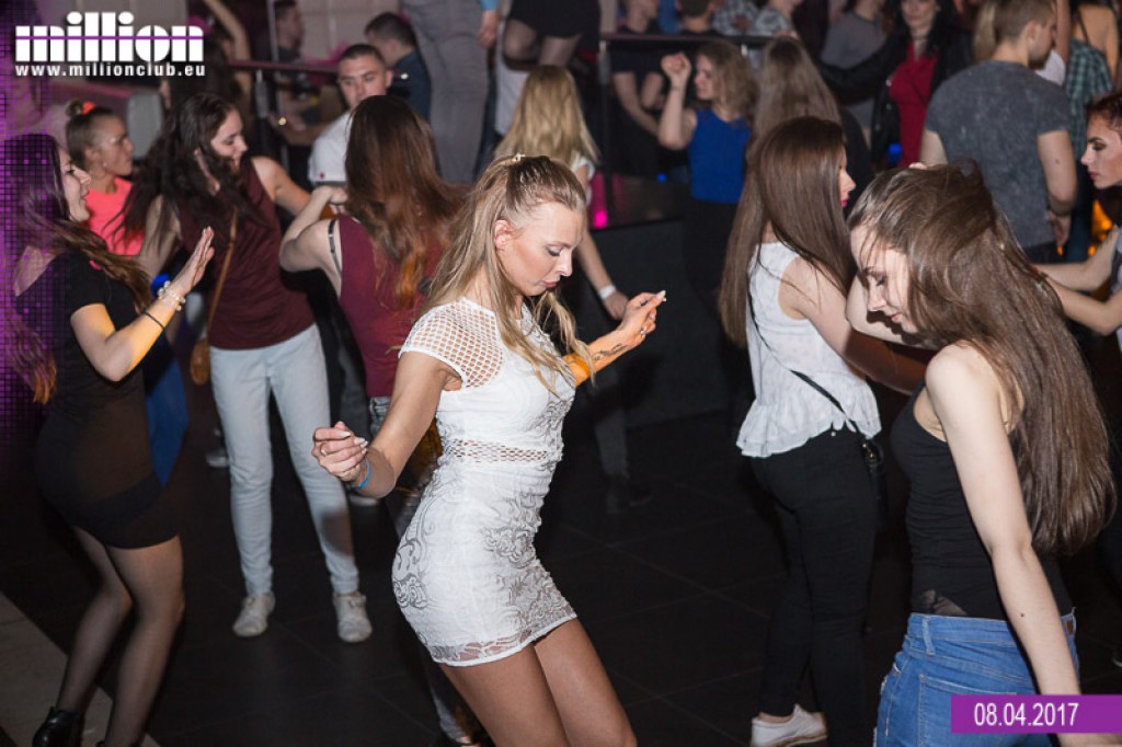 Sobotnia impreza w klubie Million