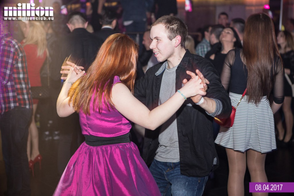 Sobotnia impreza w klubie Million