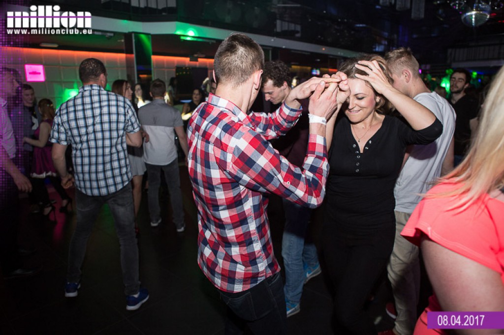 Sobotnia impreza w klubie Million