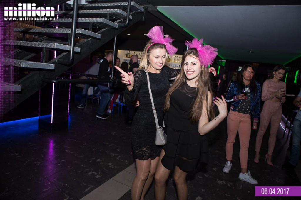 Sobotnia impreza w klubie Million
