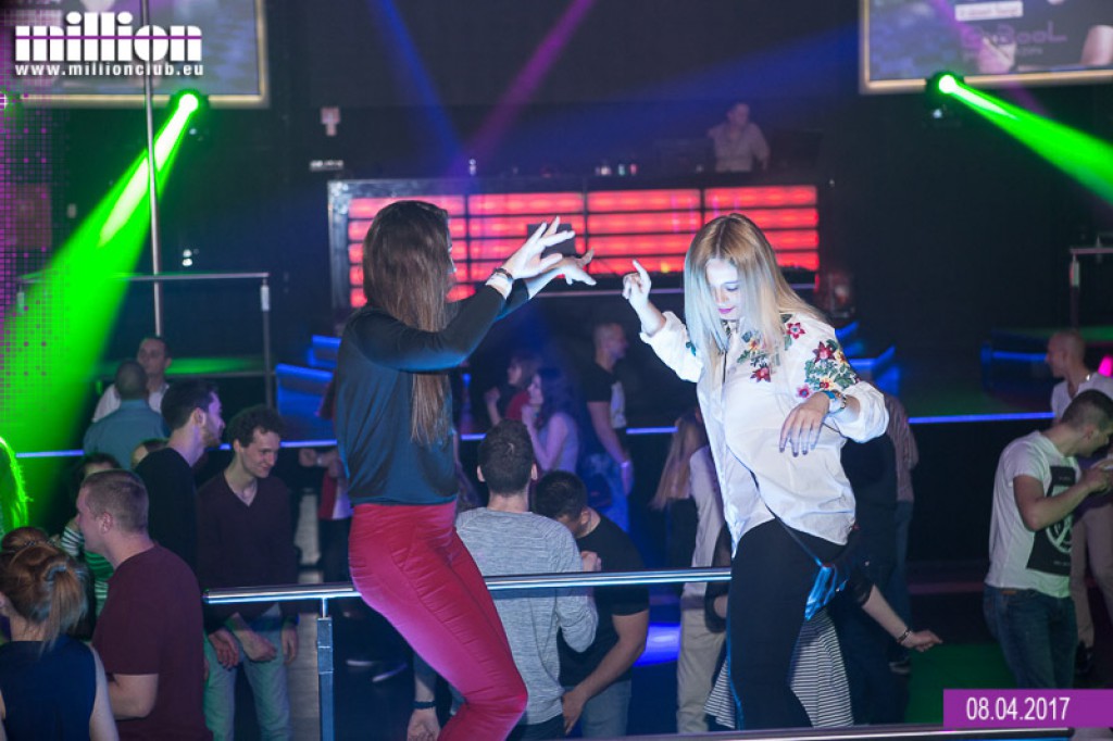 Sobotnia impreza w klubie Million