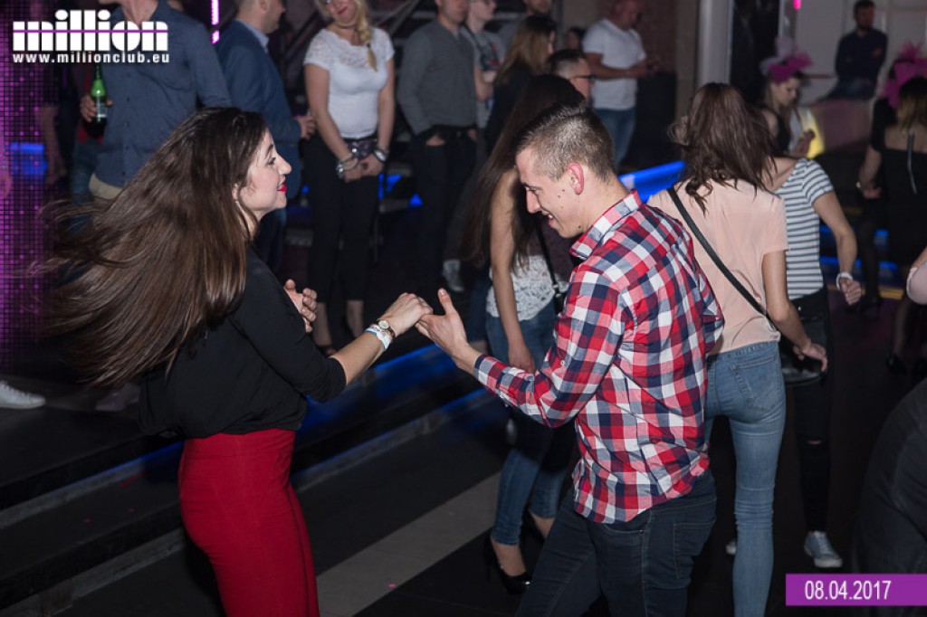 Sobotnia impreza w klubie Million