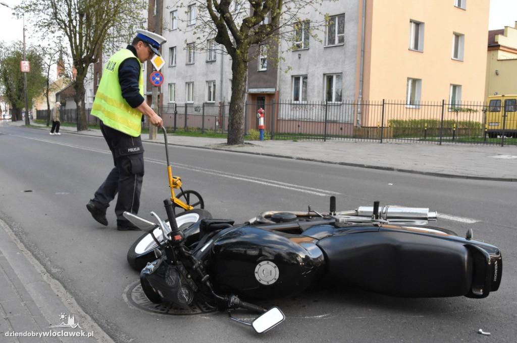 Panda uderzyła w motocykl