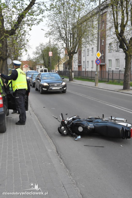 Panda uderzyła w motocykl