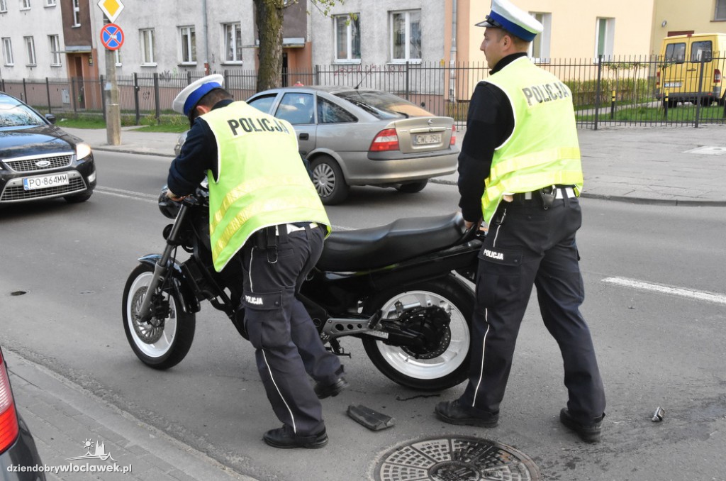 Panda uderzyła w motocykl