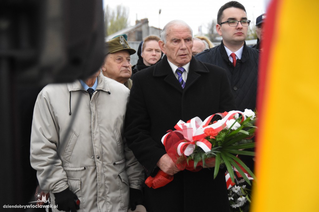 Uroczystość pod Pomnikiem Sapera