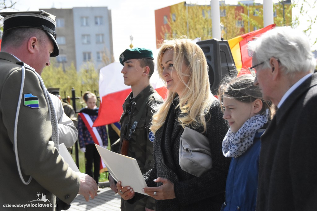 Uroczystość pod Pomnikiem Sapera