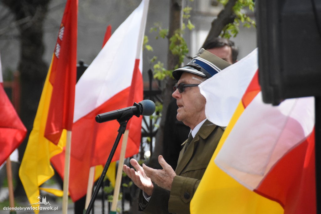 Uroczystość pod Pomnikiem Sapera