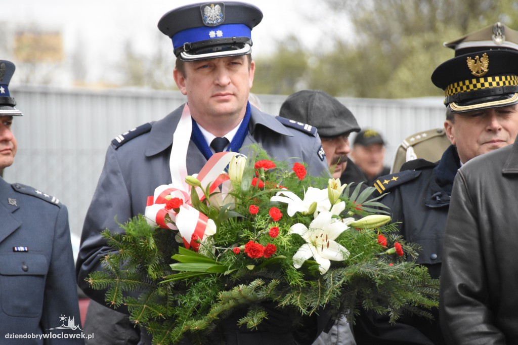 Uroczystość pod Pomnikiem Sapera
