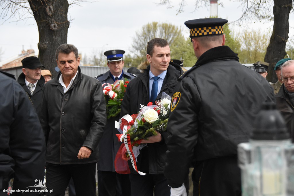 Uroczystość pod Pomnikiem Sapera