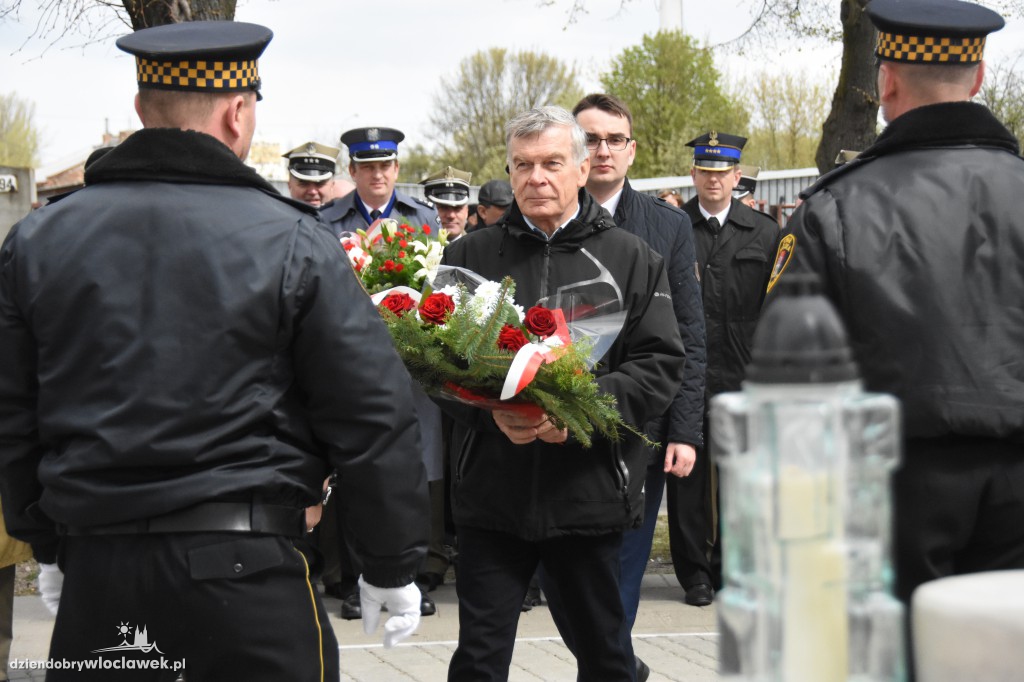 Uroczystość pod Pomnikiem Sapera
