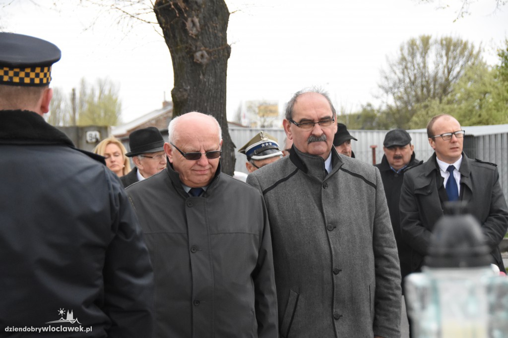 Uroczystość pod Pomnikiem Sapera