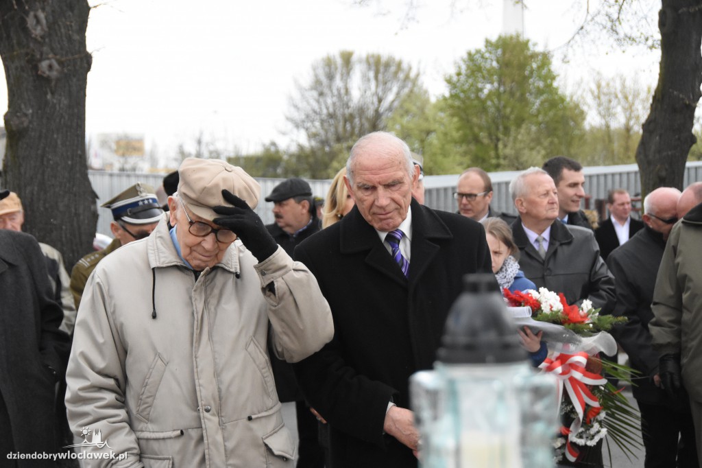 Uroczystość pod Pomnikiem Sapera