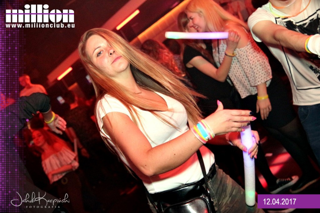 Gorące Fluo Party w Million Club