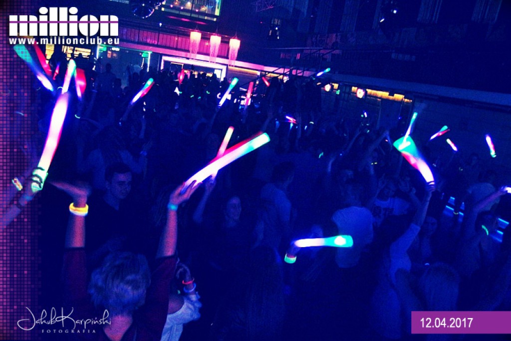 Gorące Fluo Party w Million Club