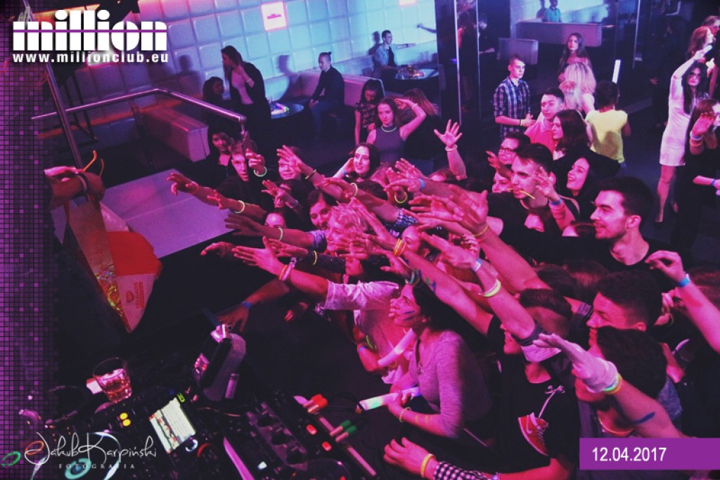 Gorące Fluo Party w Million Club