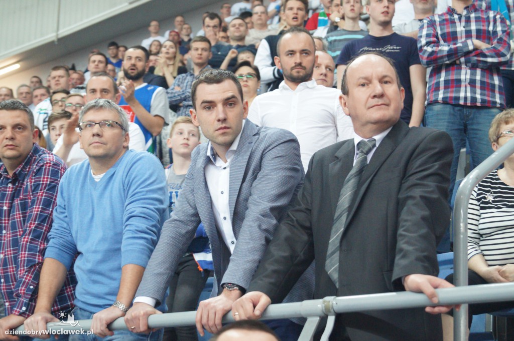 Kibice na meczu Anwil - Rosa w Hali Mistrzów
