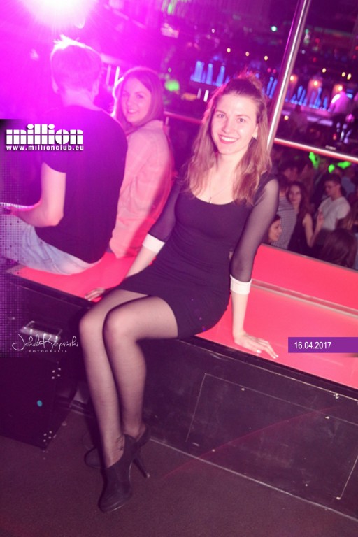 Niedzielna impreza w klubie Million