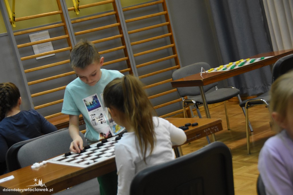 Warcaby w Szkole Muzycznej
