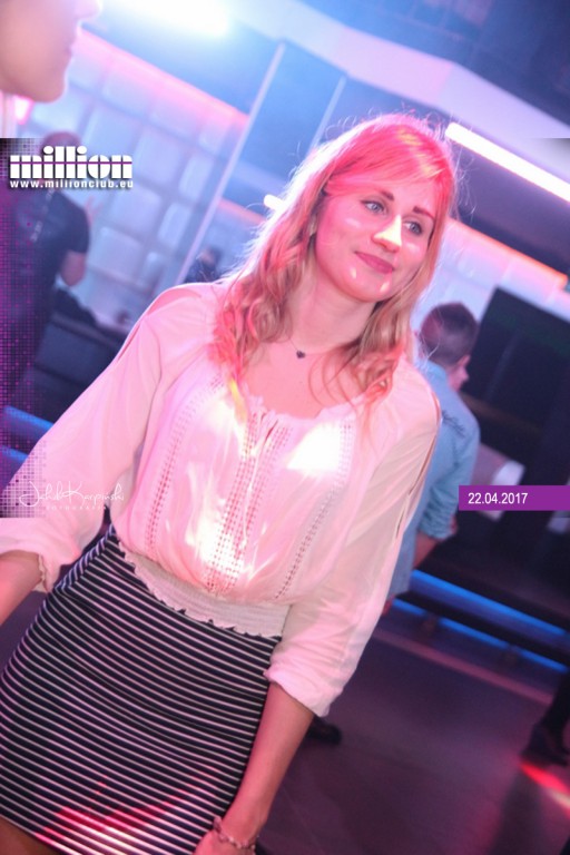 Sobotnia noc w klubie Million we Włocławku