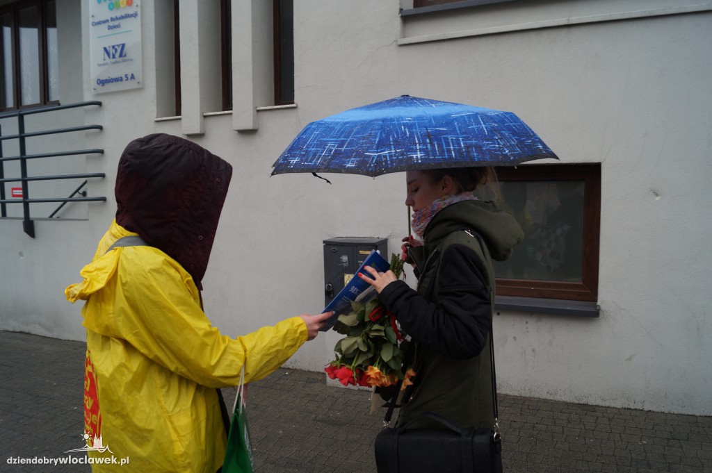 Cosinus wręczył prezenty maturzystom