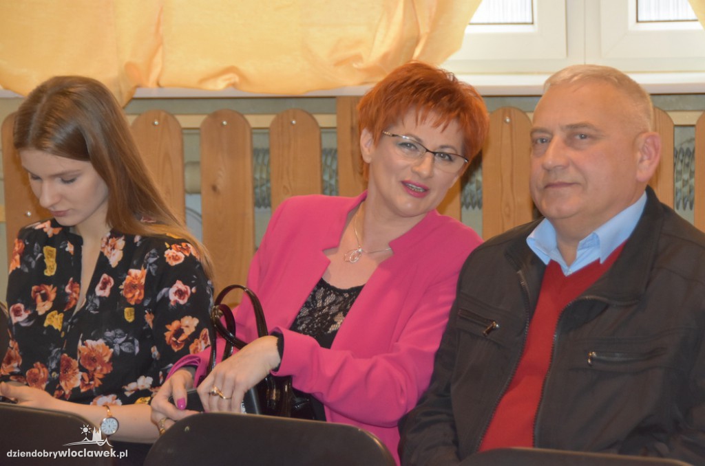 Pożegnanie uczniów klas III w Koperniku