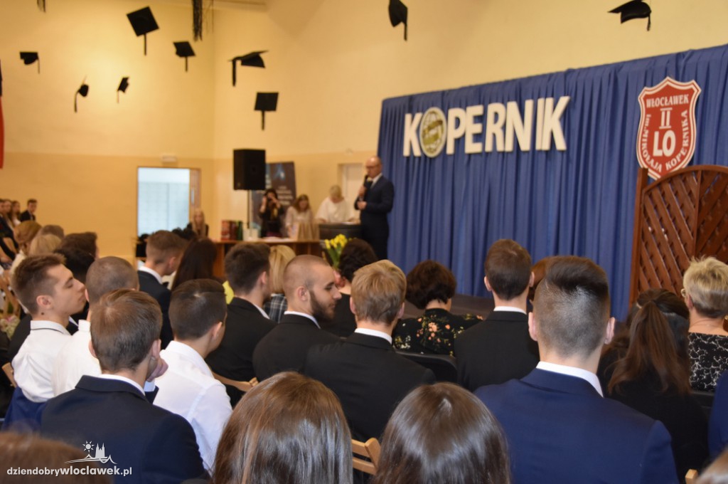 Pożegnanie uczniów klas III w Koperniku