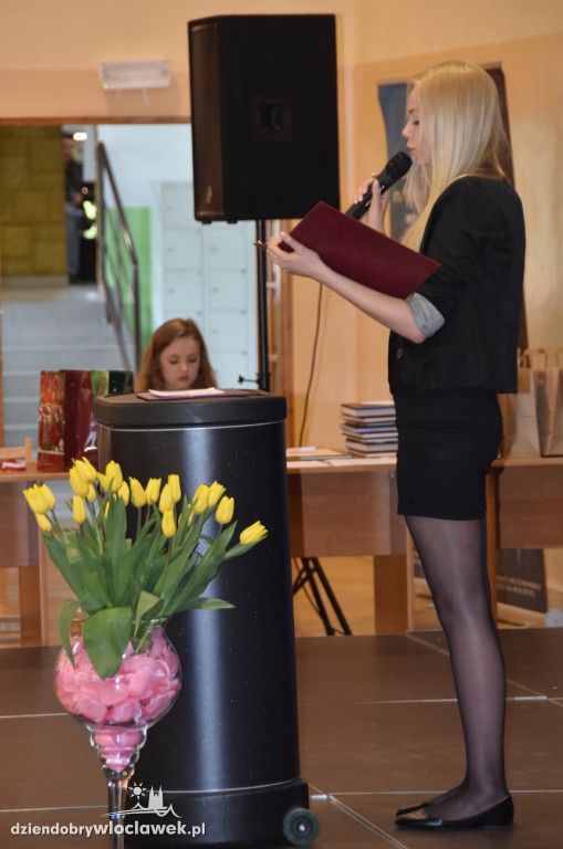Pożegnanie uczniów klas III w Koperniku