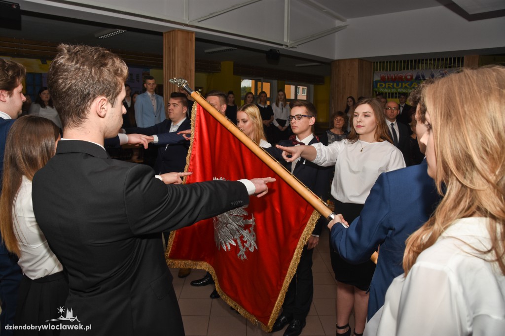 Pożegnanie abiturientów w Baczyńskim