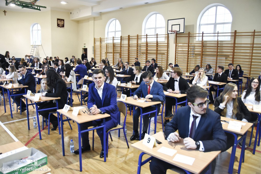 Egzamin maturalny w Długoszu