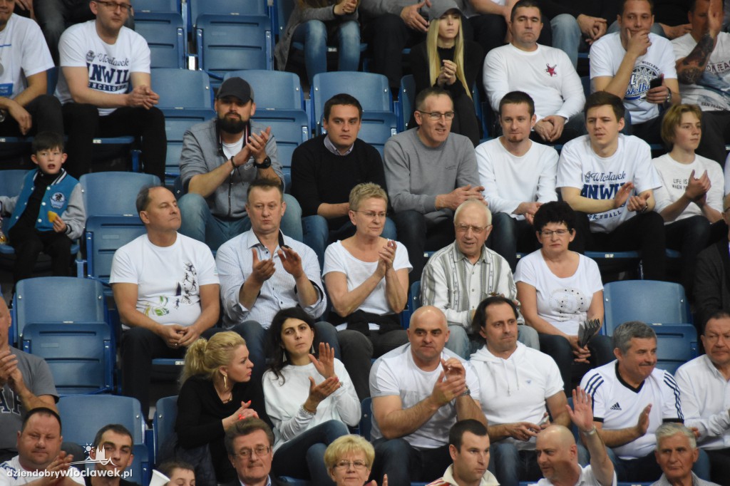 Kibice na meczu Anwil - Energa Czarni