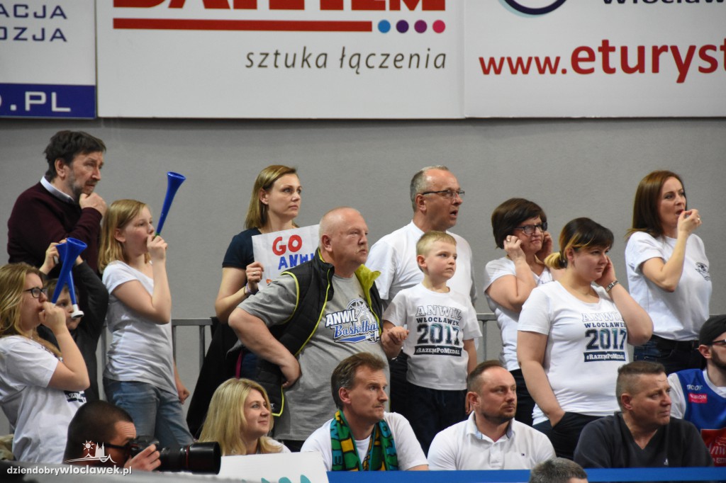 Kibice na meczu Anwil - Energa Czarni