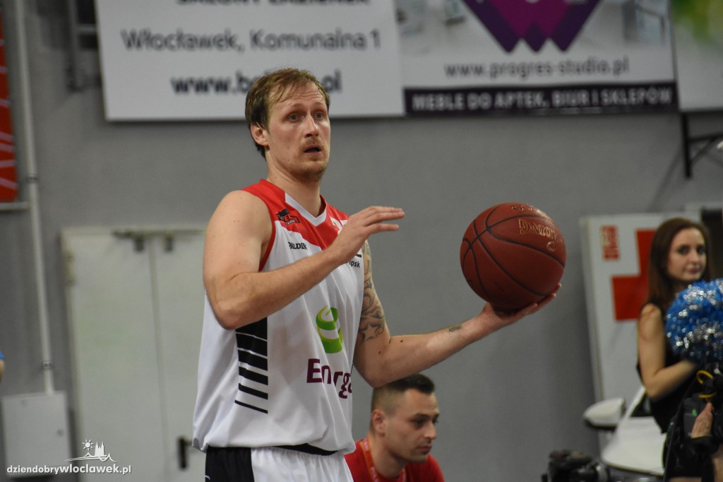 Anwil górą w drugim meczu ćwierćfinału