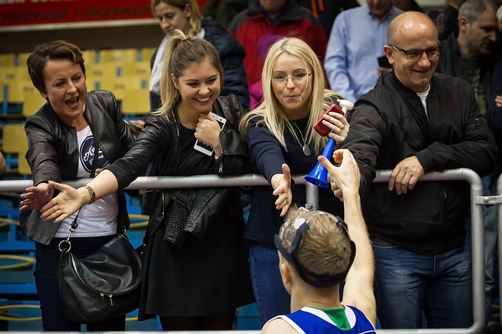 Anwil wygrywa z Czarnymi Słupsku