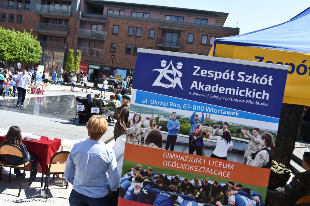Wiosenna Moc Wrażeń na placu grodzkim
