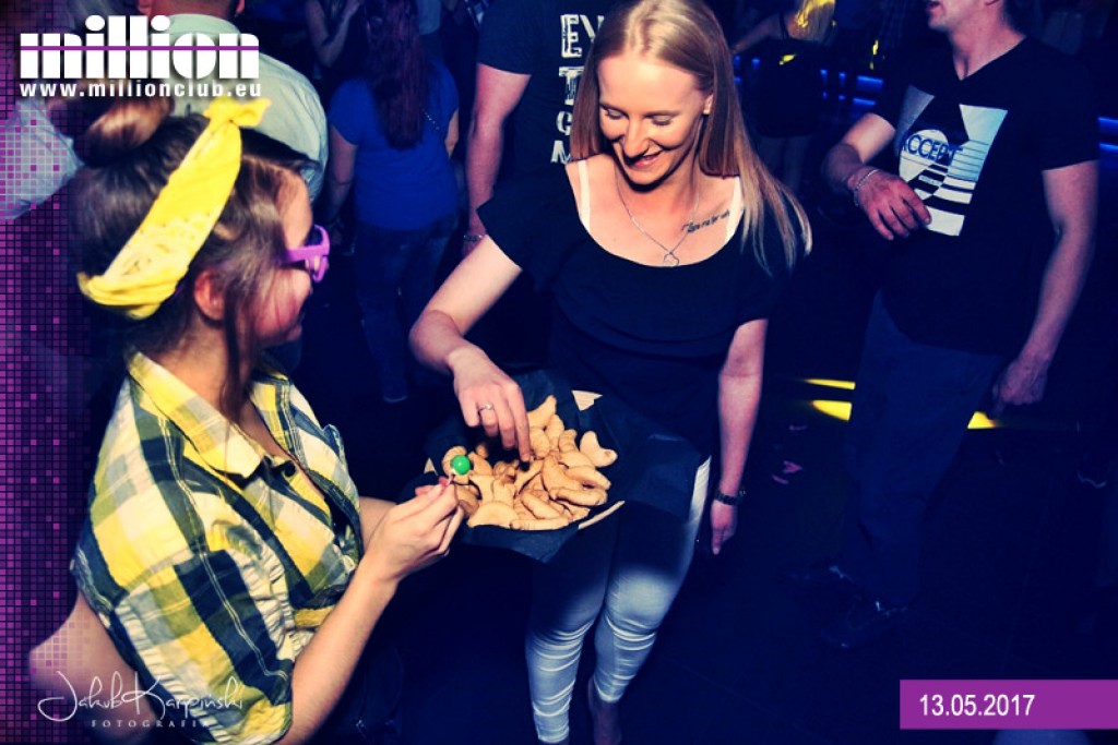 Sobotnia impreza w klubie Million