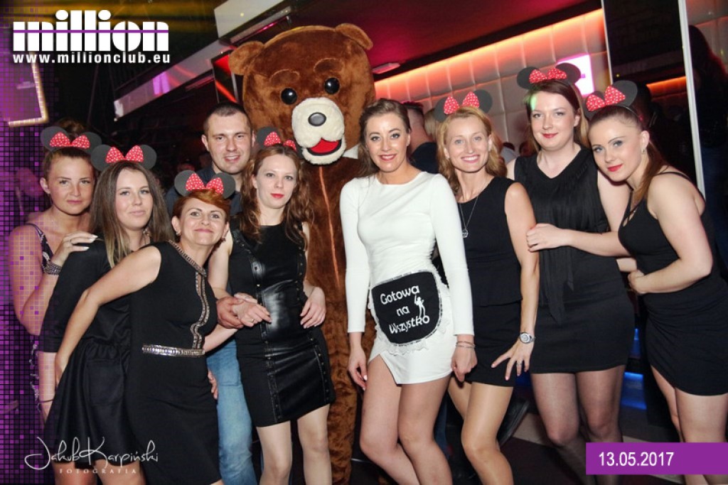 Sobotnia impreza w klubie Million