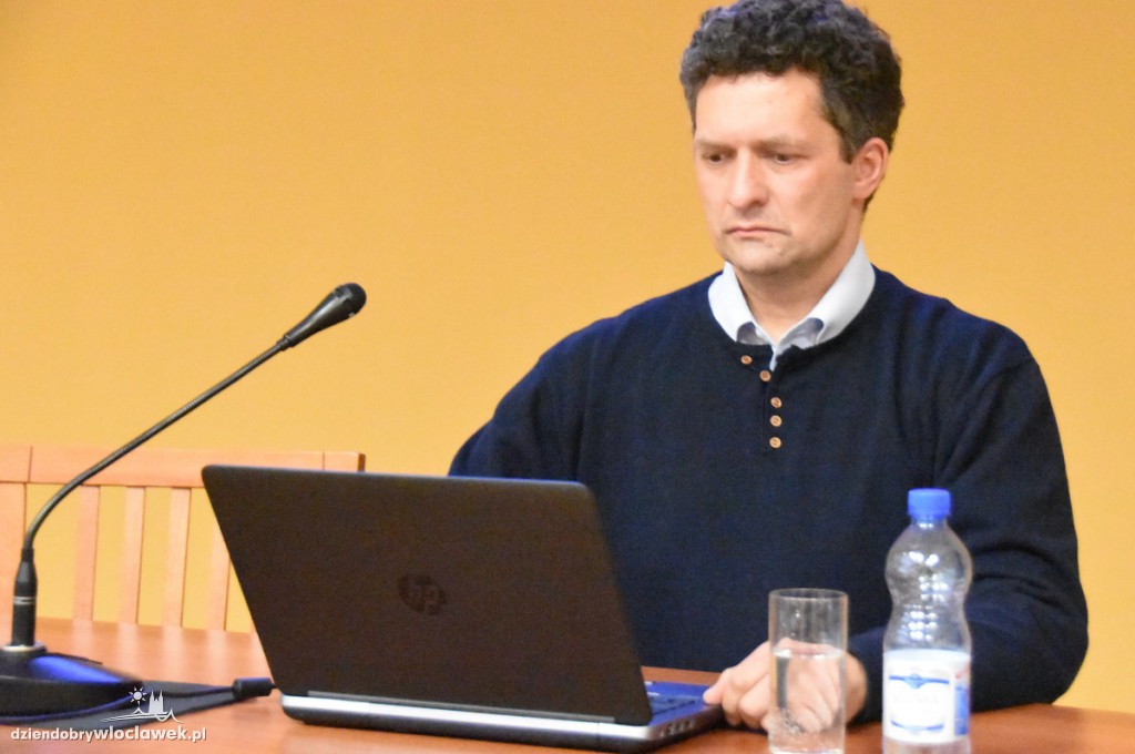Warsztaty na temat dworca we Włocławku