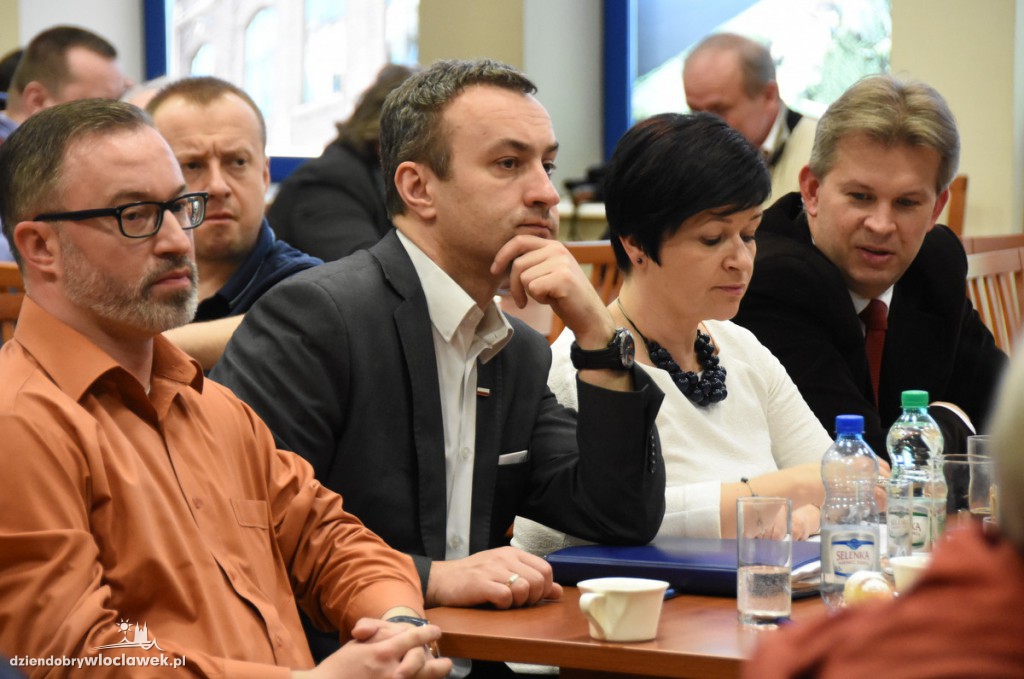 Warsztaty na temat dworca we Włocławku