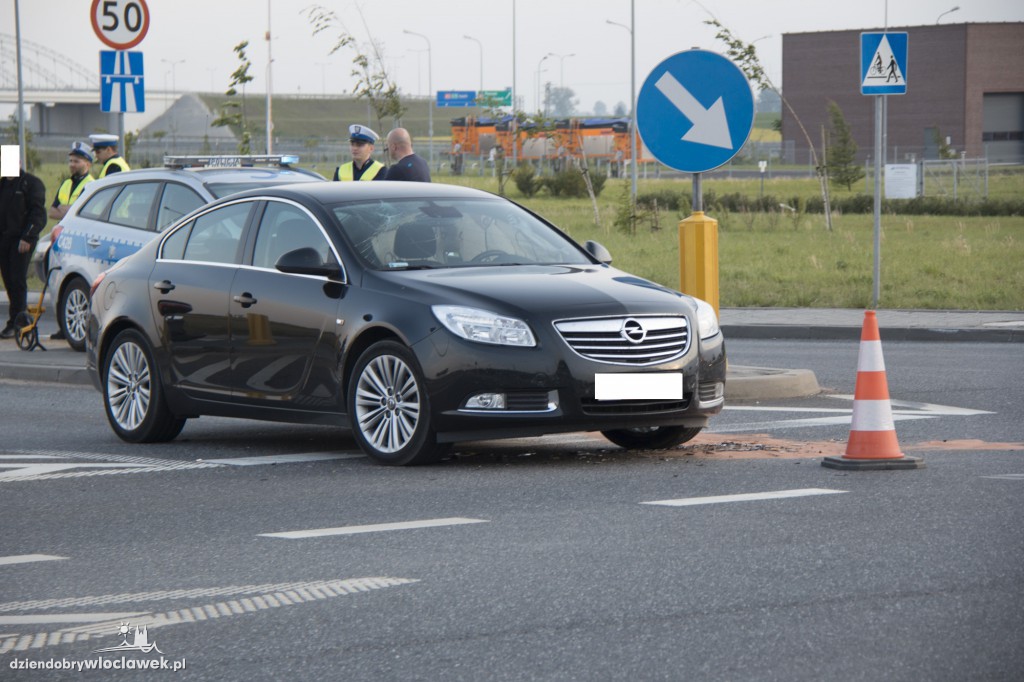 Wypadek samochodowy z udziałem motocyklisty